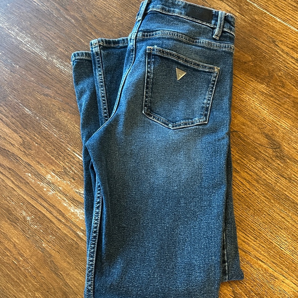 Guess clark relaxed jeans for women